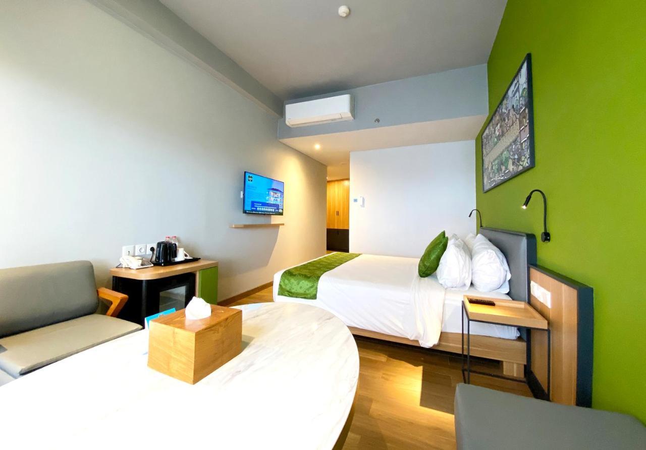 Rv Hotel Gianyar Ubud  Bagian luar foto